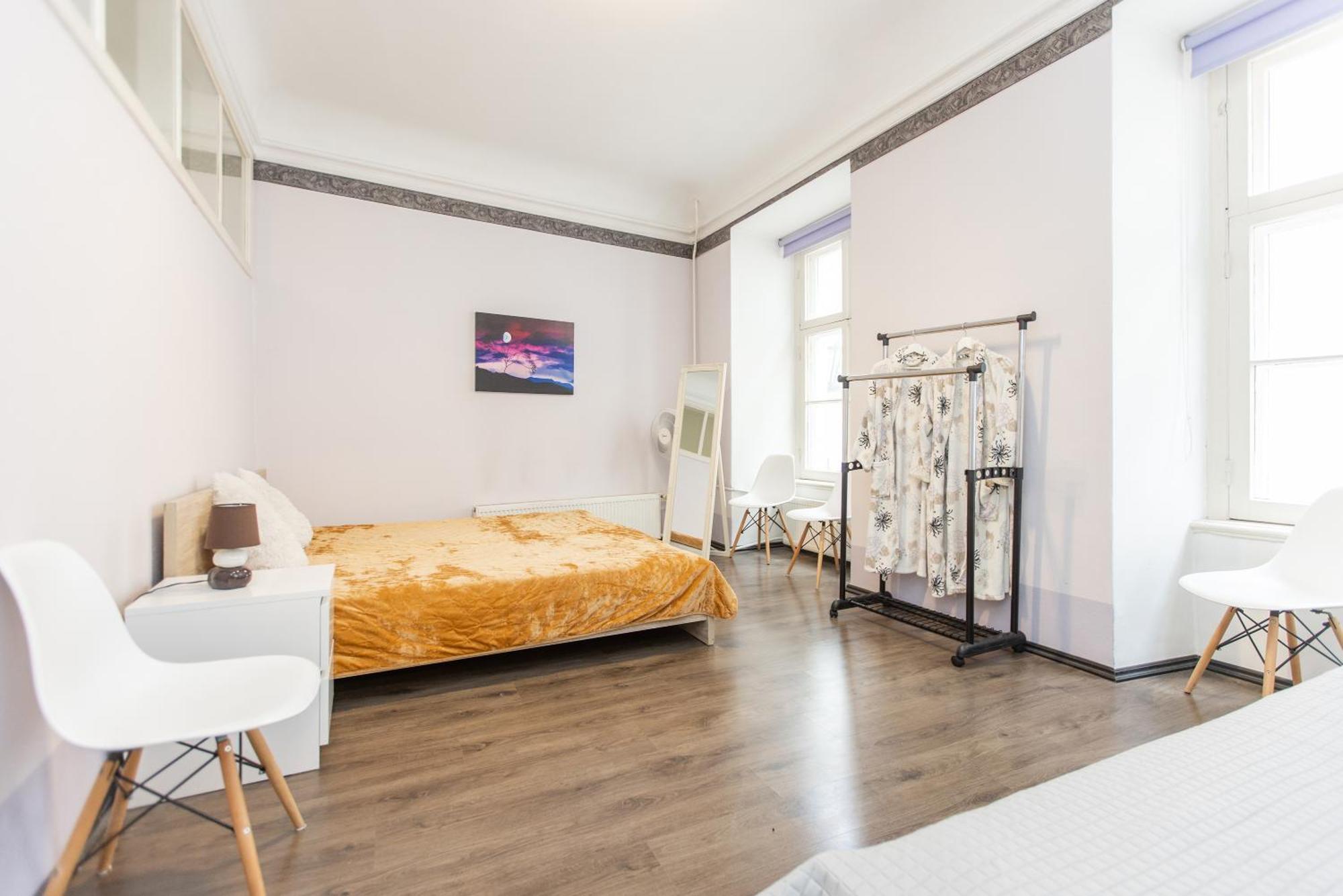 Large Vacation Apartments In The Old Town Рига Екстериор снимка